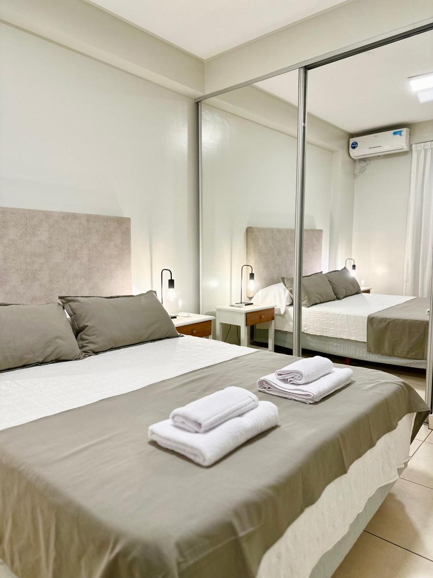Apartment Lavalle 665 - Bon Repos