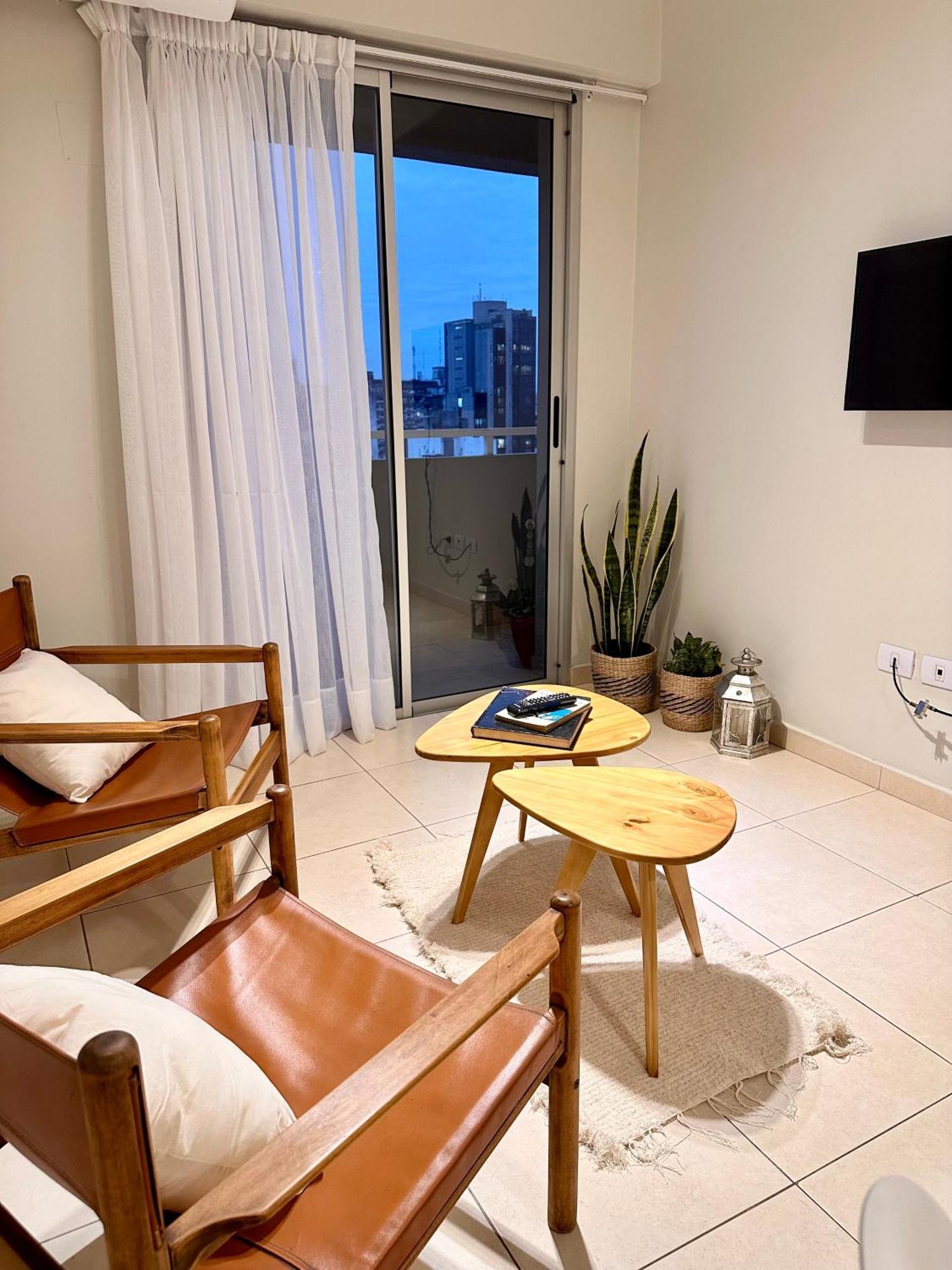 Lavalle 665 - Bon Repos Apartment